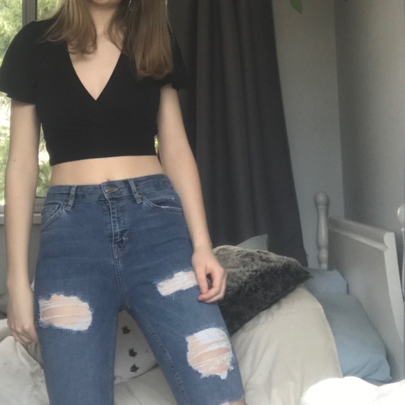 Distressed jeans - Picture 3 of 7